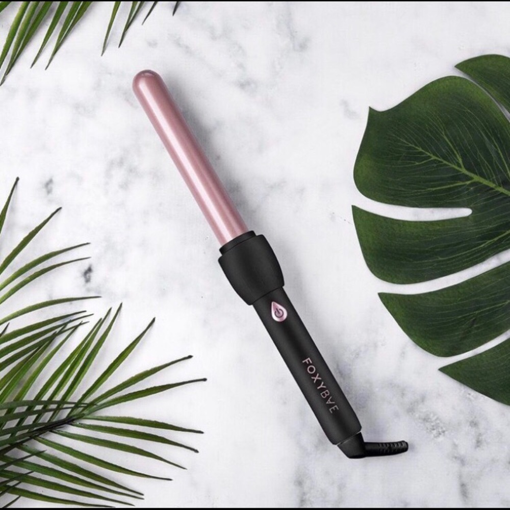 Foxy Bae 25mm Rose Gold Curling Wand